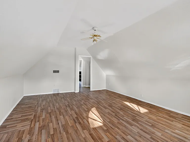 6713 Kenwood Dr — Photo 13