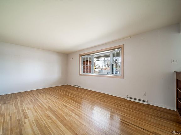 4th image of 10330 W 60th Avenue