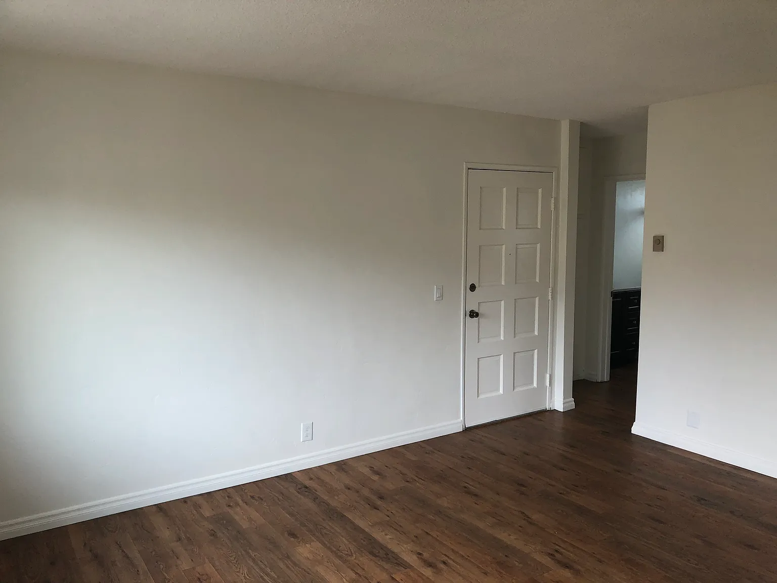 1 bed, 600 sqft, $2,295 — Photo 2