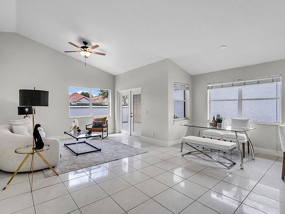 4th image of 9334 Arborwood Circle