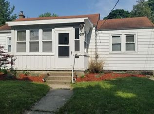 2122 Edgewood Ave NE, Grand Rapids, MI 49505