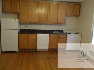 2129 N Dayton St APT 104, Chicago, IL 60614
