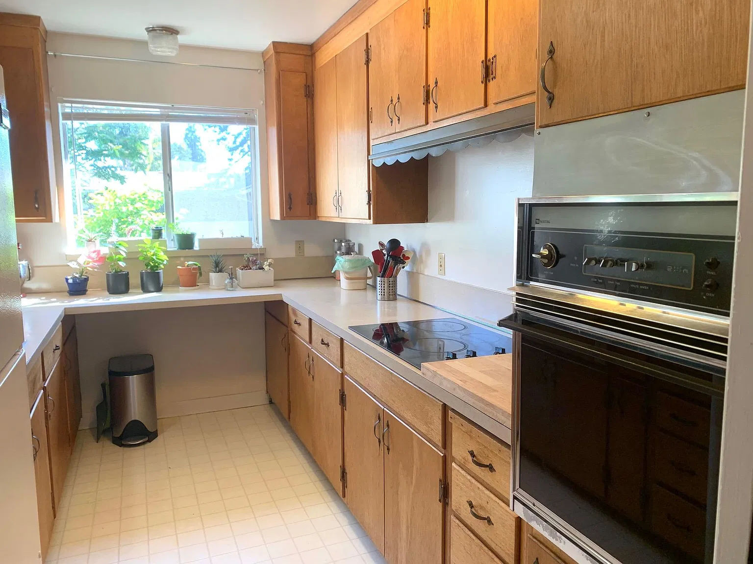 965 Roble Ave — Photo 3