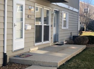 7948 163rd Ct #213, Tinley Park, IL 60477