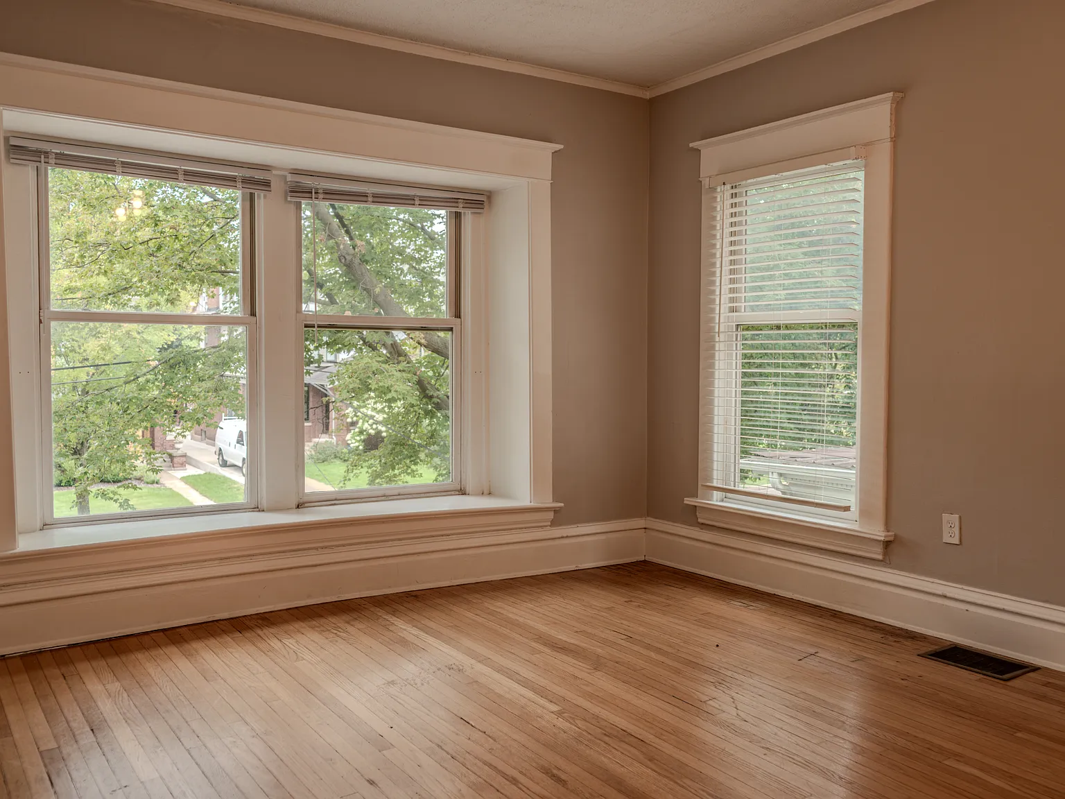 1 bed, 796 sqft, $1,450 — Photo 3