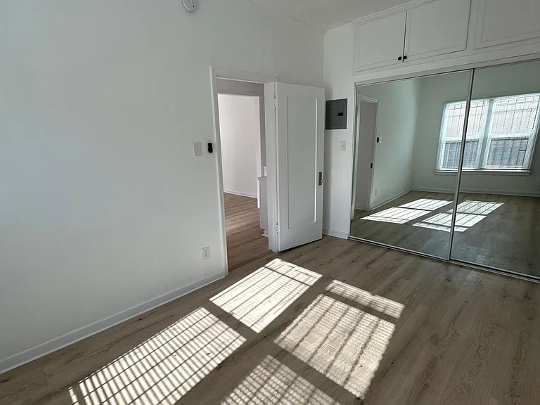 315 N Spaulding Ave #3 — Photo 8