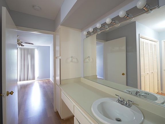 4th image of 2626 Holly Hall St APT 506