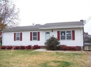 6045 Kenridge Cir, Danville, VA 24540