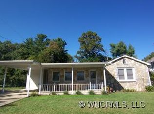 259 Courtland Blvd, Hendersonville, NC 28791