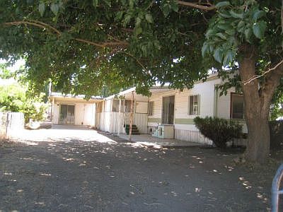 Front yard view