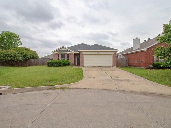 2nd image of 7208 Park Creek Cir E
