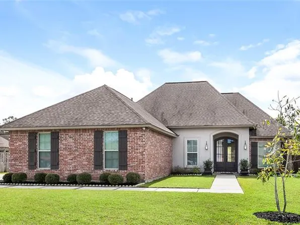 614 Grand Oaks Ln, Madisonville, LA 70447