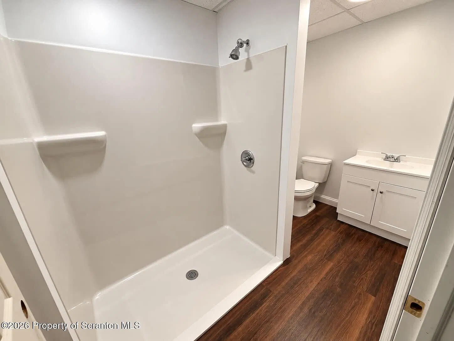 2 bed, 1.0 bath, 700 sqft, $1,400 — Photo 3