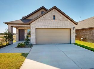 7317 Spicebush Dr, Ponder, TX 76259
