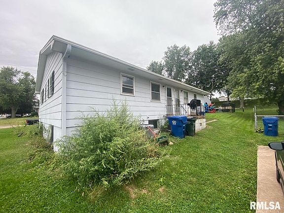 4th image of 2219-2221 W 41st St