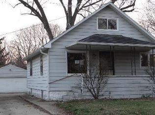 325 River Park Rd, Loves Park, IL 61111