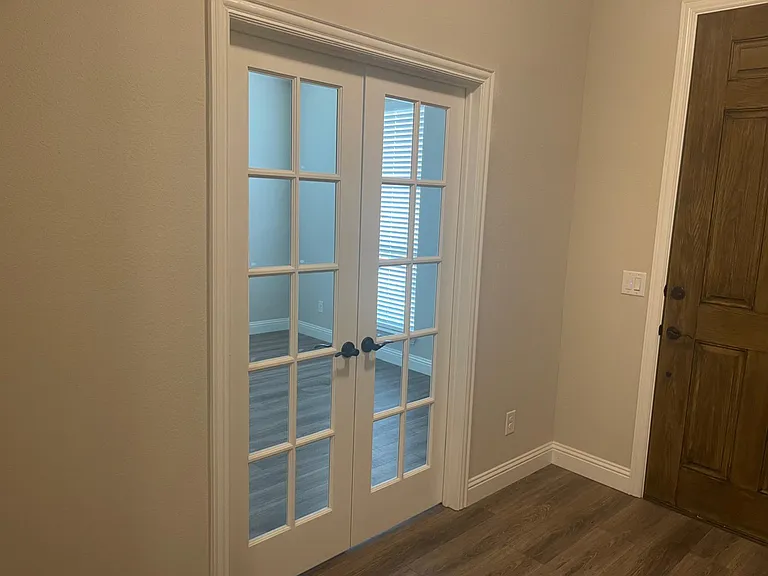 2306 Ranchwood Dr — Photo 11