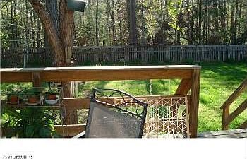 3rd image of 1036 S Wedgemont Dr