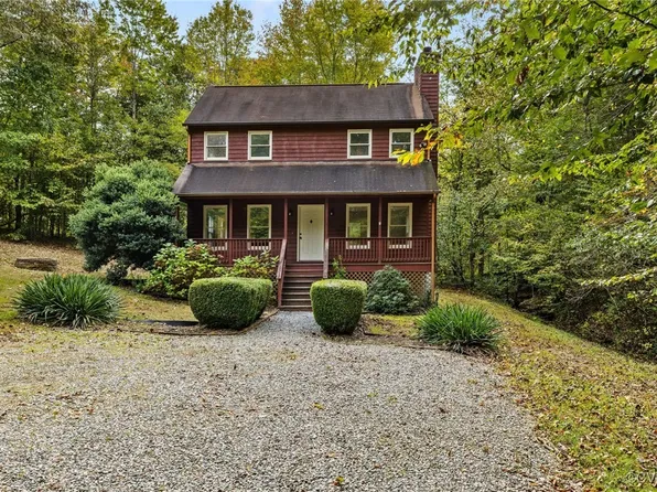 6003 Trenholm Village Dr, Powhatan, VA 23139
