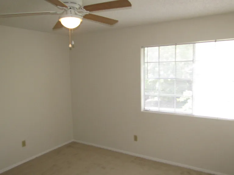 10609 Archdale Dr — Photo 12