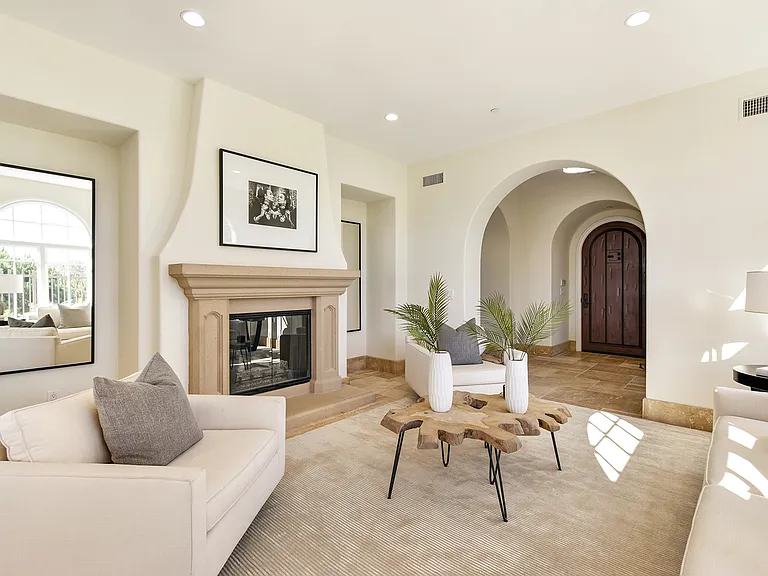64 Archipelago Dr — Photo 10