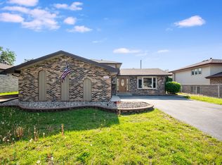 7559 Blazer Ave, Justice, IL 60458