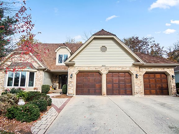 2nd image of 401 Columbine Ln