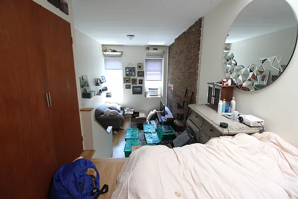 Rented by Luxor Homes & Investment Realty | media 22