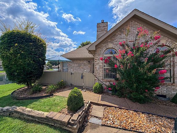 2nd image of 8227 River Park Way
