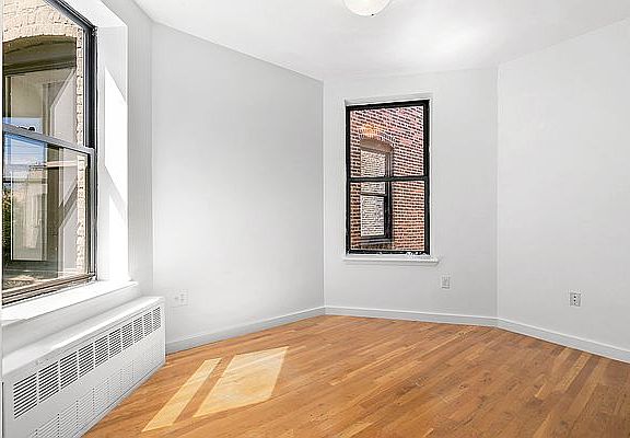 5th image of 135 W 138th St APT 4b