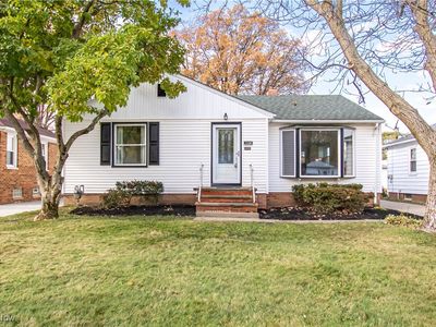 7334 Greenleaf Ave, Parma, OH, 44130