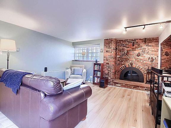 5th image of 1366 Garfield St APT 106