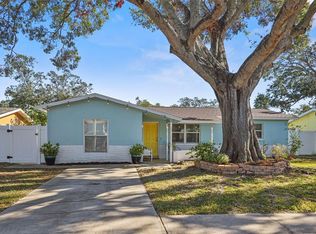 2209 Gladys St, Largo, FL 33774