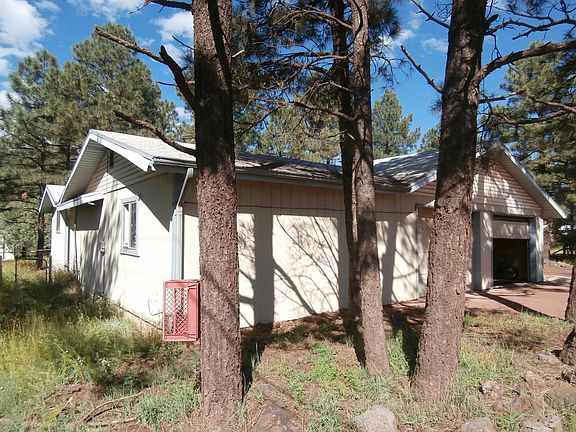 3rd image of 608 N Arlene Dr
