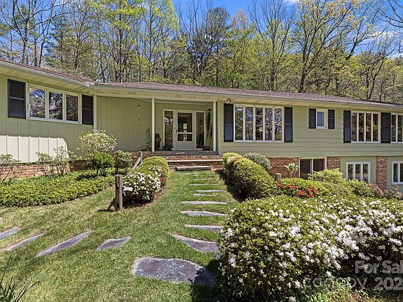 2nd image of 51 Glassy Mountain Dr