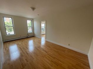 23-02 Ditmars Blvd APT 2B, Astoria, NY 11105