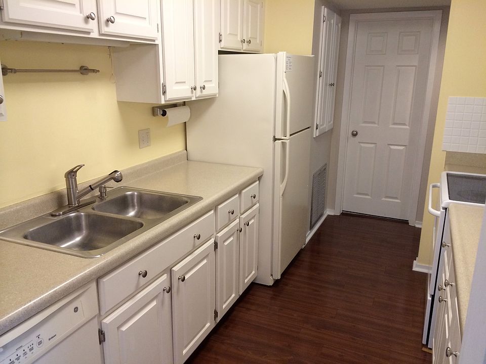 View of the kitchen from the entry