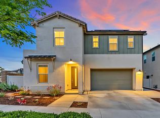 8847 Hightail Dr, Santee, CA 92071