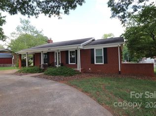 5925 Southern Ln, Salisbury, NC 28147