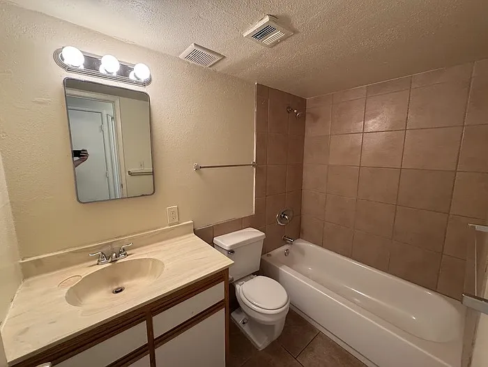 5305 W Thomas Rd — Photo 5