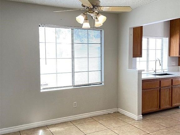 3rd image of 4884 Nara Vista Way Unit 103