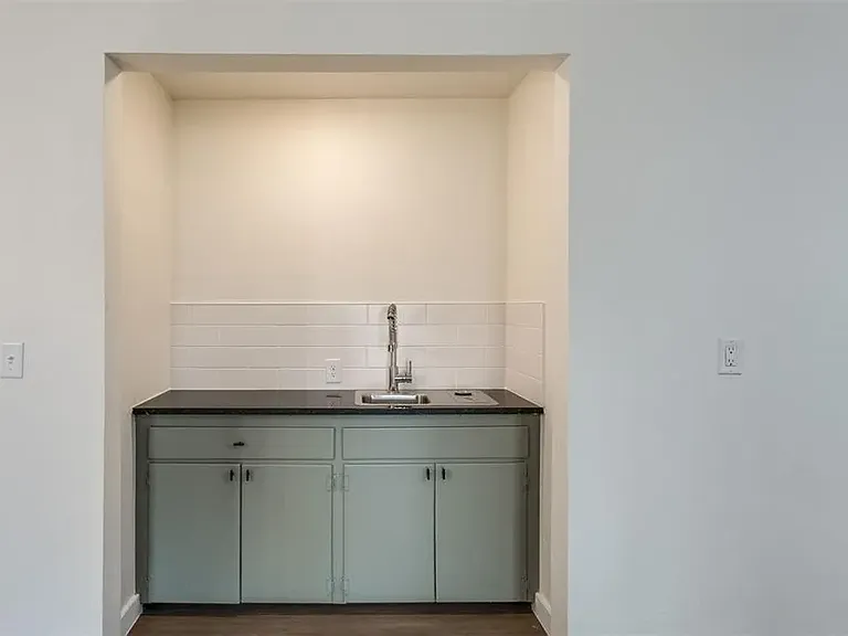 9408 Northland Rd — Photo 15