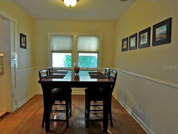 4th image of 1705 Sunset Dr