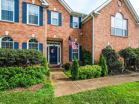5th image of 340 Dandridge Dr
