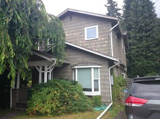 1900 42nd Ave SW, Seattle, WA 98116