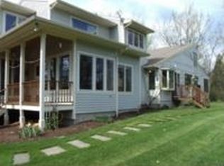 274 Hudson Rd, Stow, MA 01775