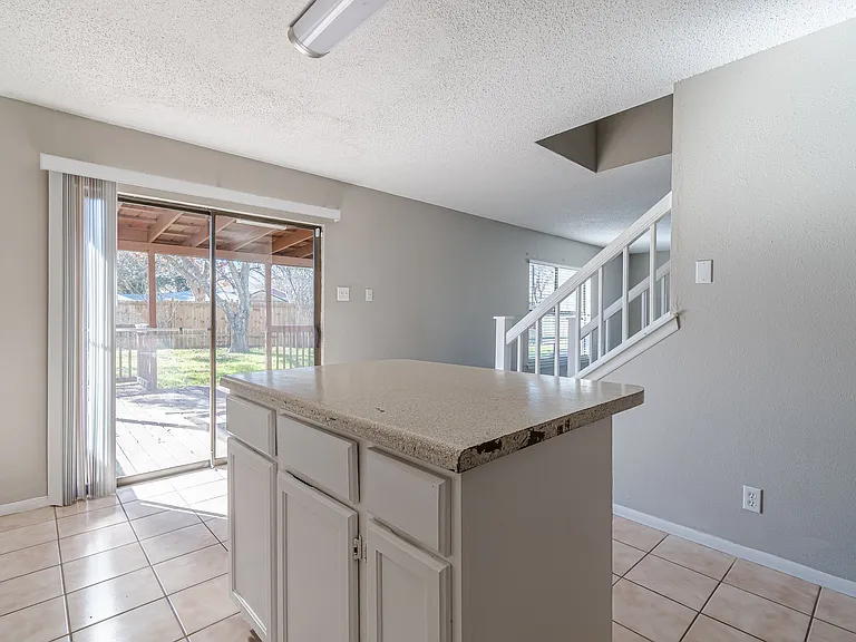 8211 Misty Cedar Dr — Photo 7