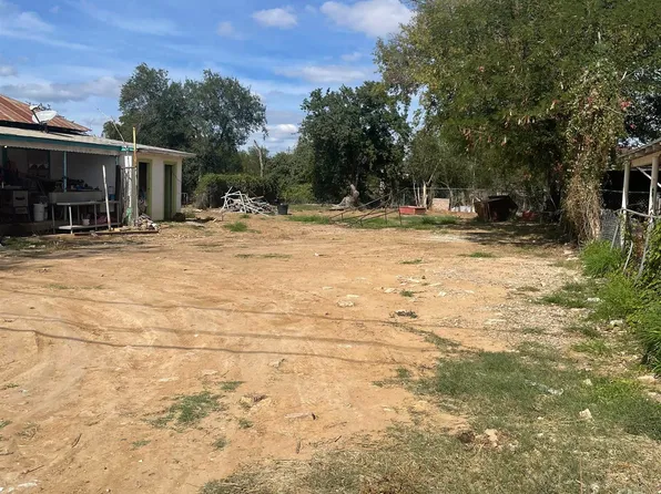 1406 Willow St, Laredo, TX 78040