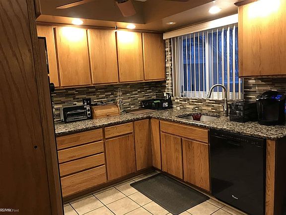 3rd image of 25517 Cloie Dr