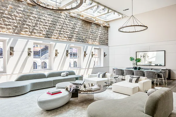 Rented by Compass | media 31